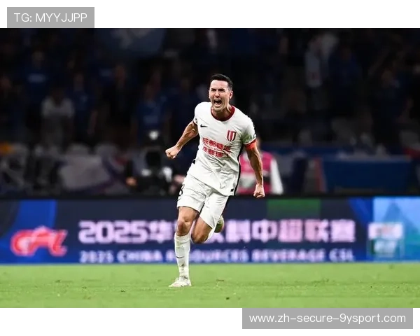 上海申花拉唐中路传切助攻锋线：一次战术美学的现场演练